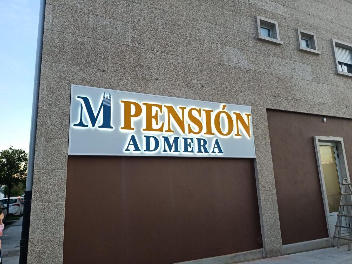 Pension Boutique Admera サンティアゴ・デ・コンポステーラ エクステリア 写真